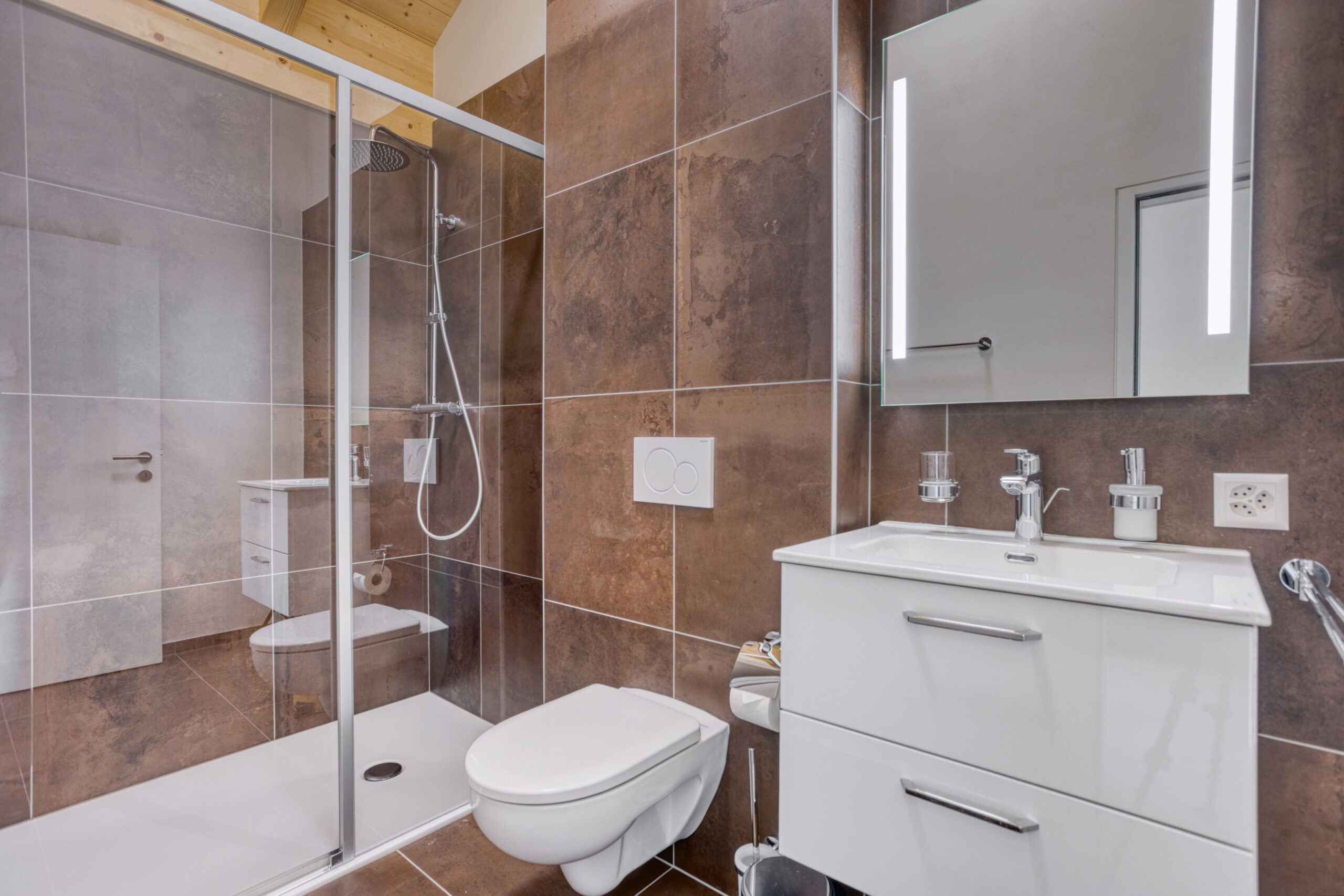 Salle_de_bains_Petite_Arvine